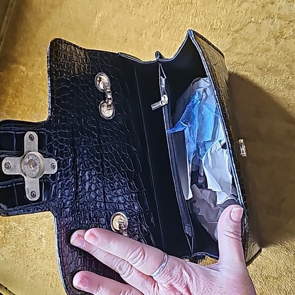 Jelly Crossbody - Picture 6 of 7